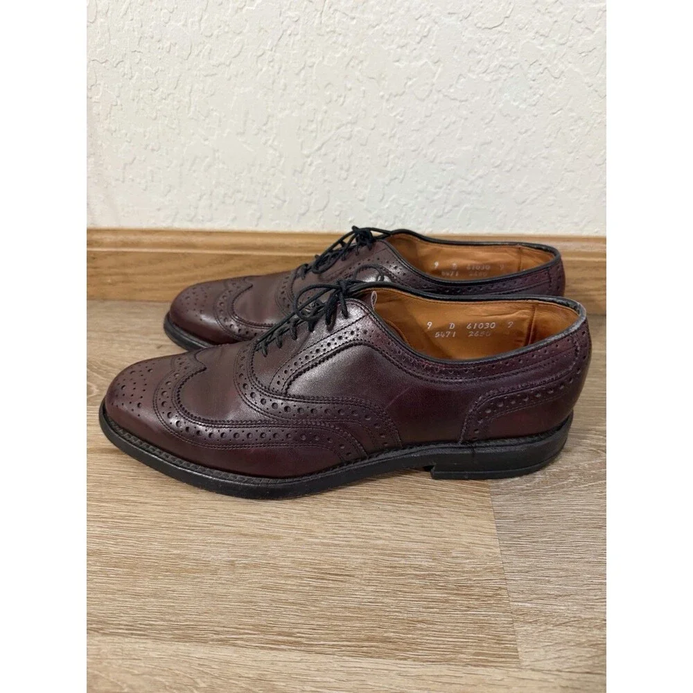 Allen Edmonds Barrington Burgundy Leather Wingtip Brogue Oxford 9 D 61030